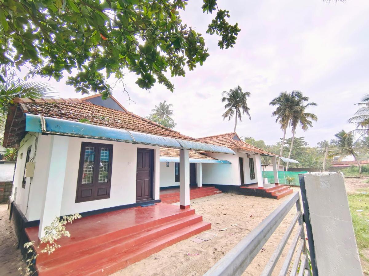 Ammus Villa Marari Mararikulam Bagian luar foto
